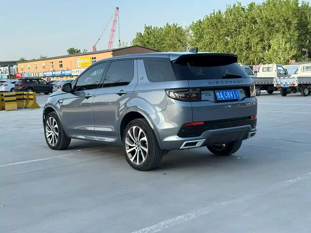 Land Rover Discovery Sport 2021 — фото 4