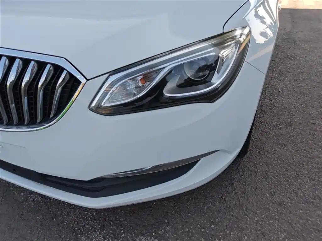 Buick Excelle 2017 — фото 24