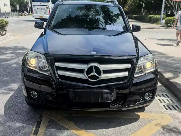 Mercedes-Benz GLK-Class 2011