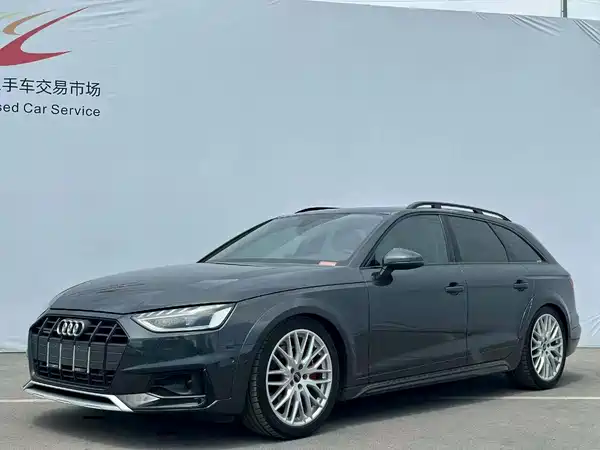 Audi A4 2022