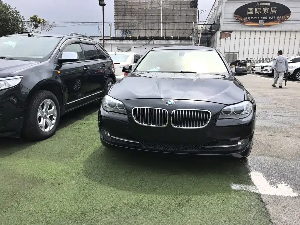 BMW 5 Series 2012