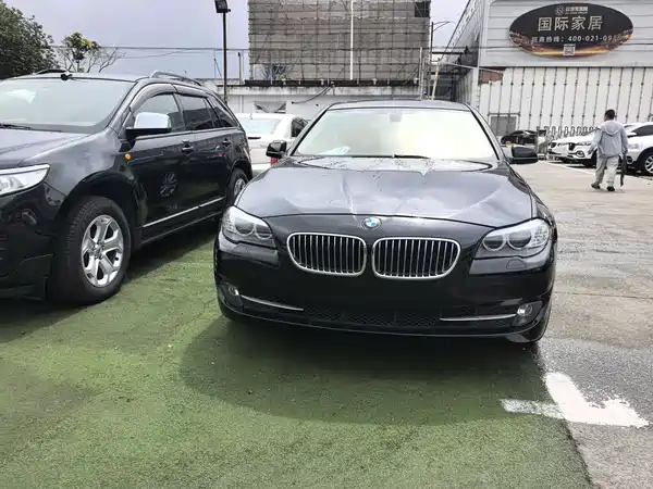 BMW 5 Series 2012