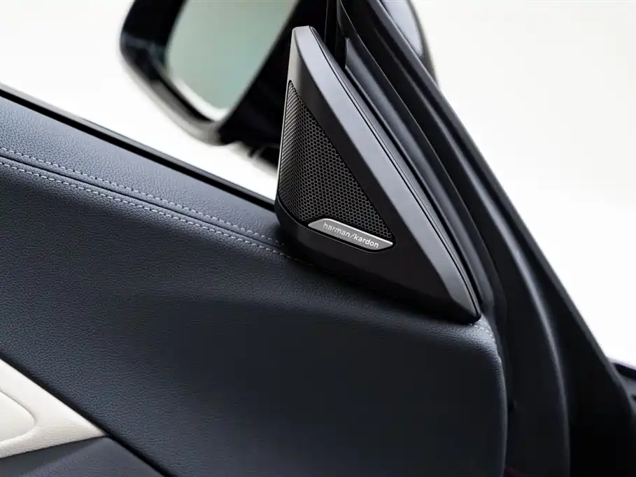 BMW Z4 2024 — фото 16
