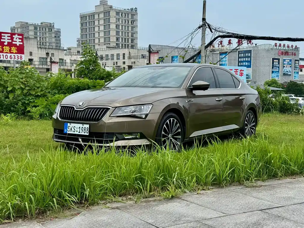 Skoda Superb 2019