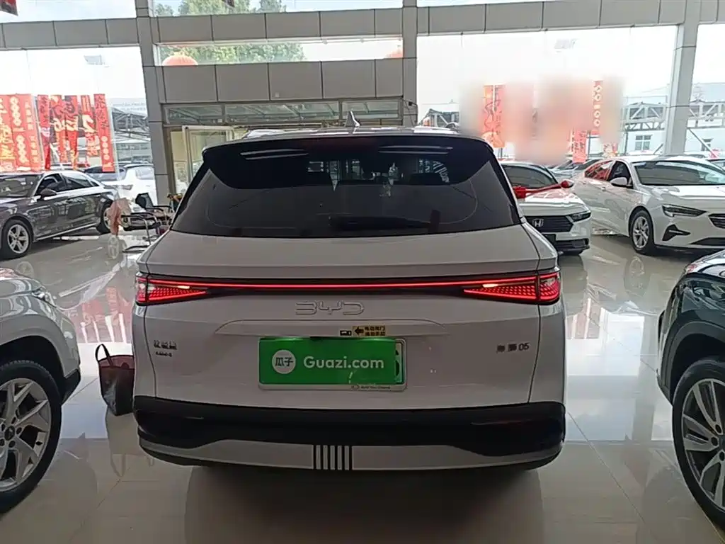BYD Seal 05 DM-i 2024 — фото 5