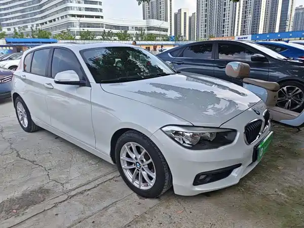 BMW 1 Series 2019