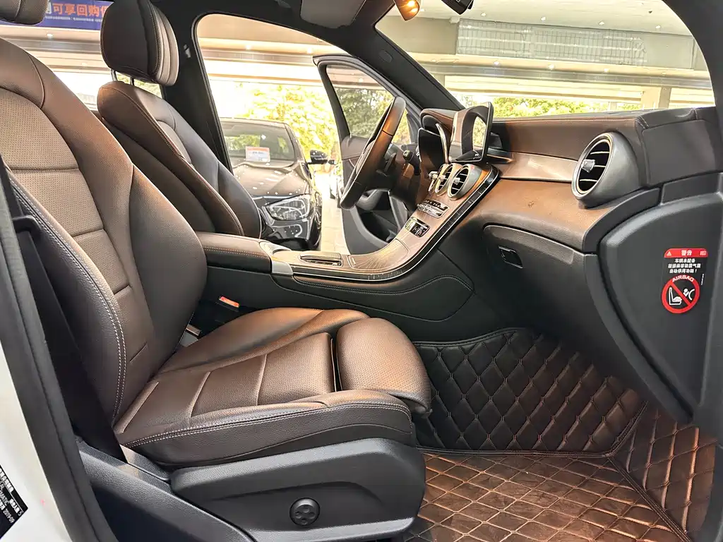 Mercedes-Benz GLC 2019