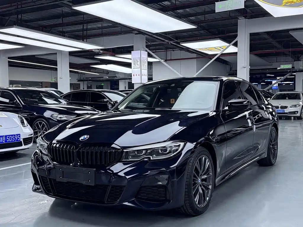 BMW 3 Series 2021