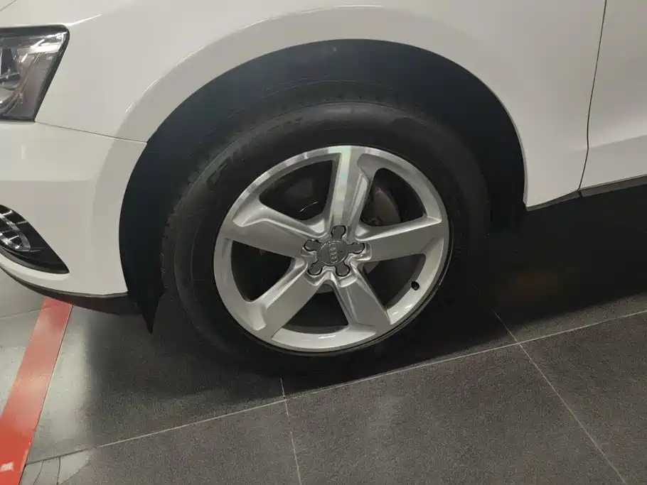 Audi Q5 2017