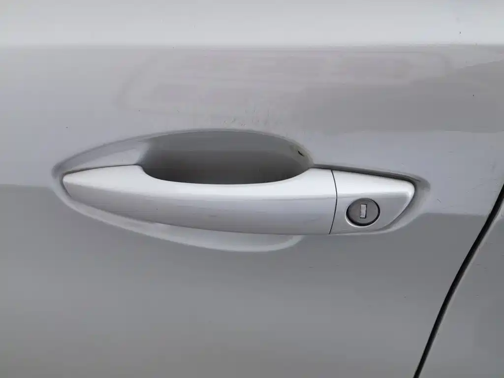 Peugeot 408 2016 — фото 18