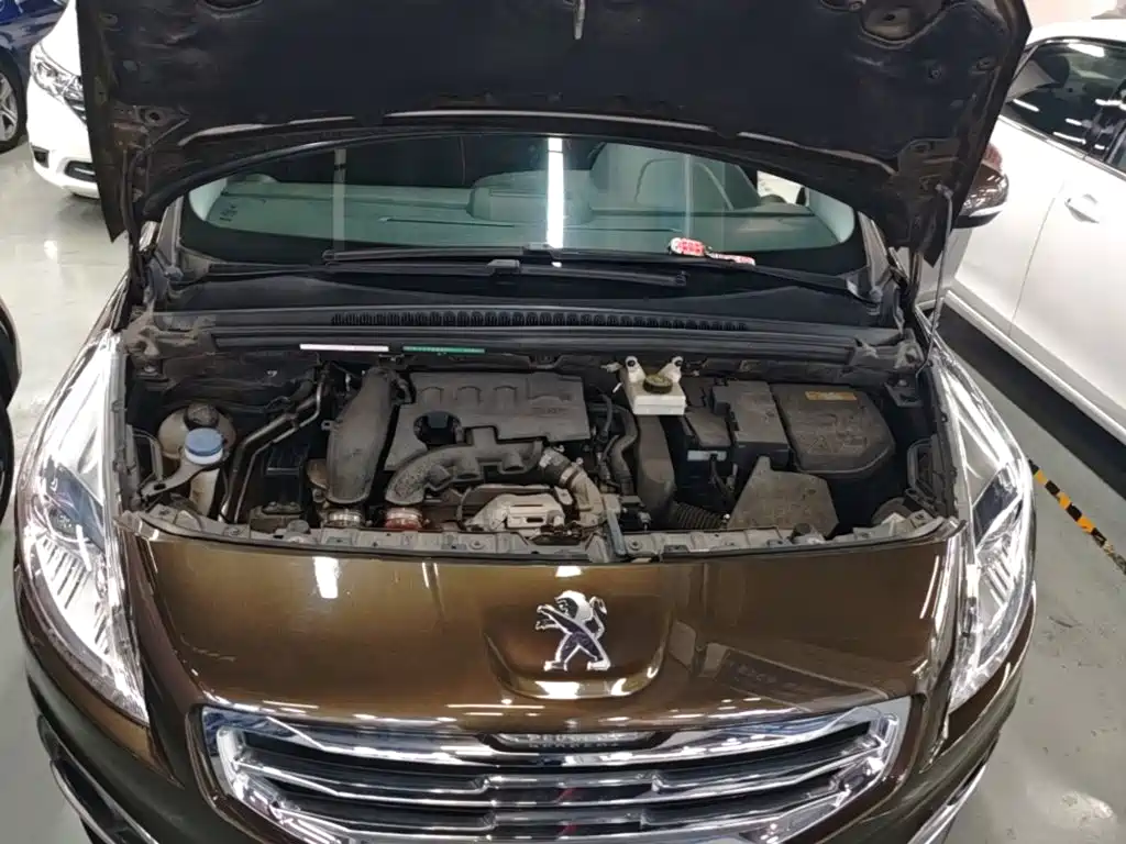 Peugeot 3008 2015 — фото 20