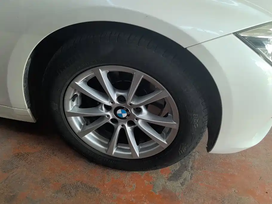 BMW 3 Series 2016
