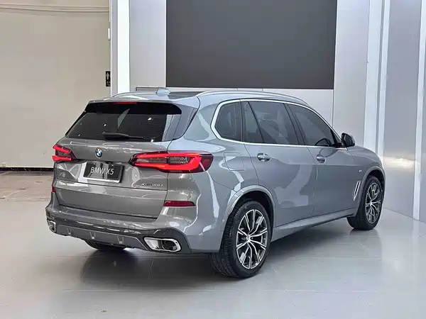 BMW X5 2023