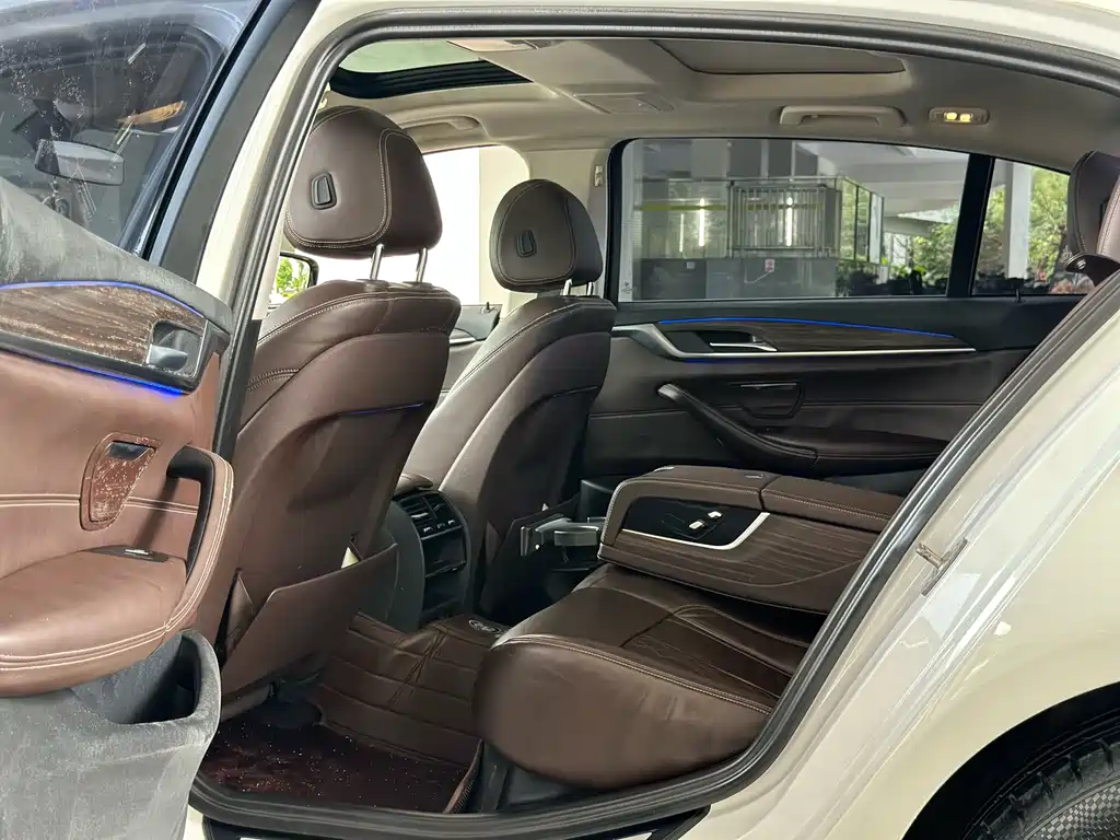 BMW 5 Series 2018
