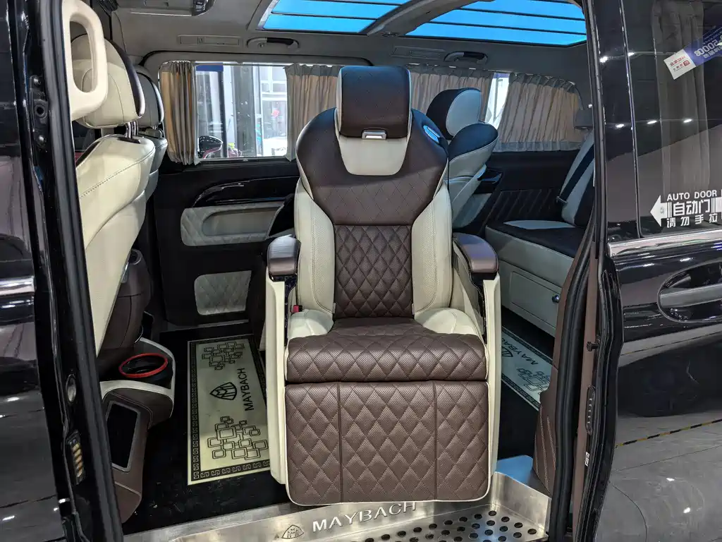 Mercedes-Benz Vito 2020 — фото 13