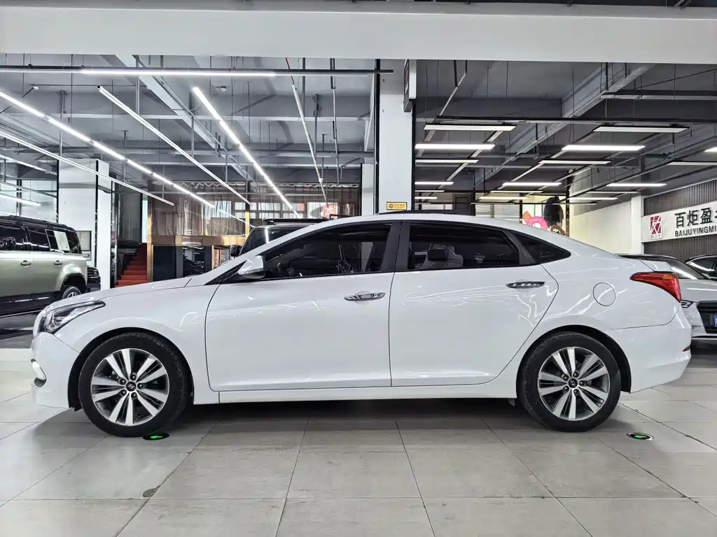 Hyundai Mistra 2016 — фото 3
