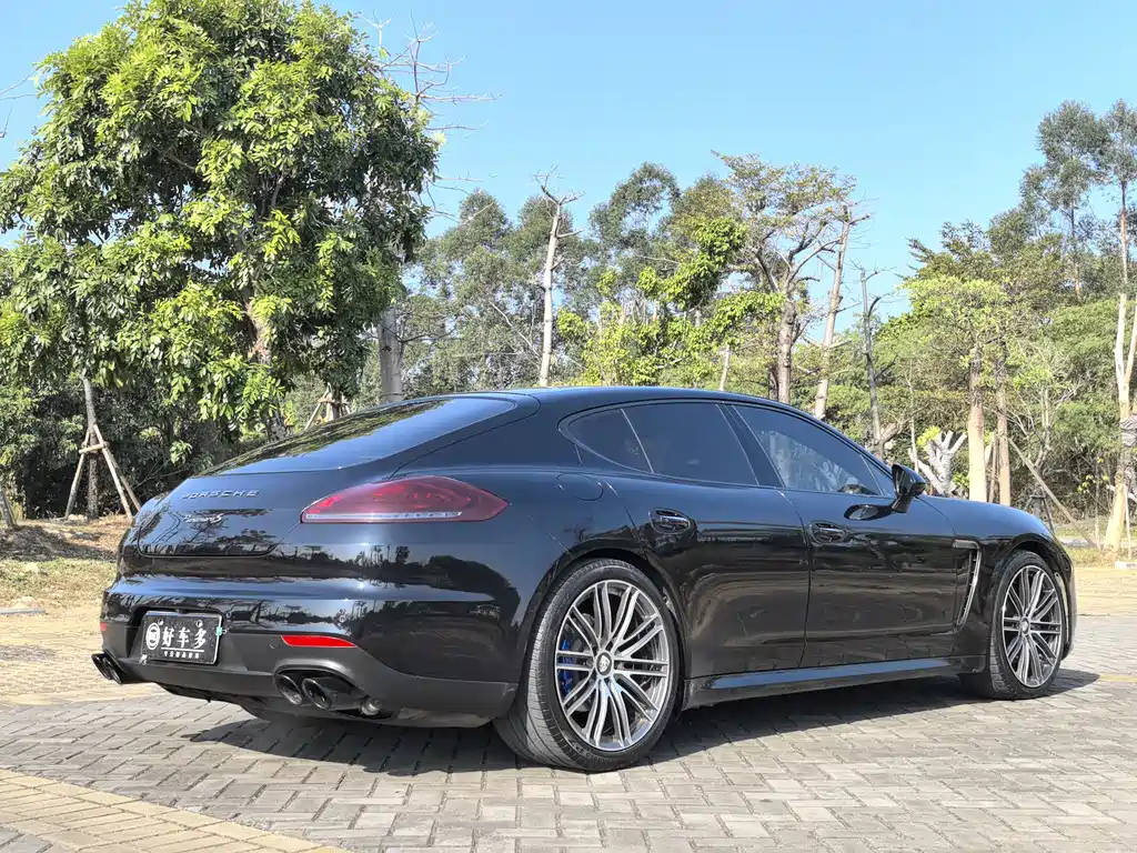 Porsche Panamera 2016 — фото 5