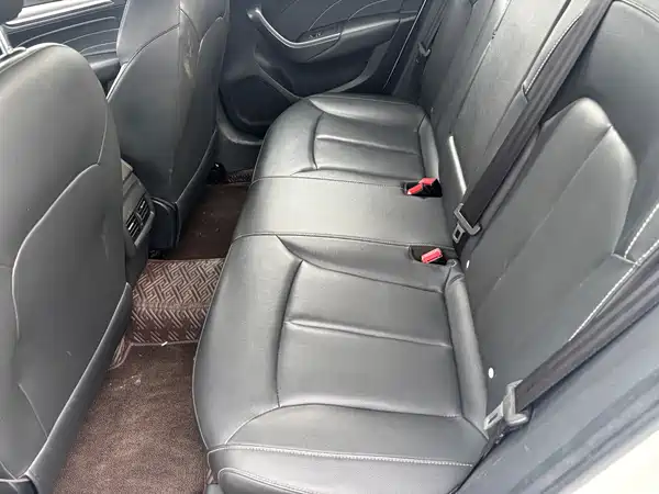 Roewe i6 Classic 2023