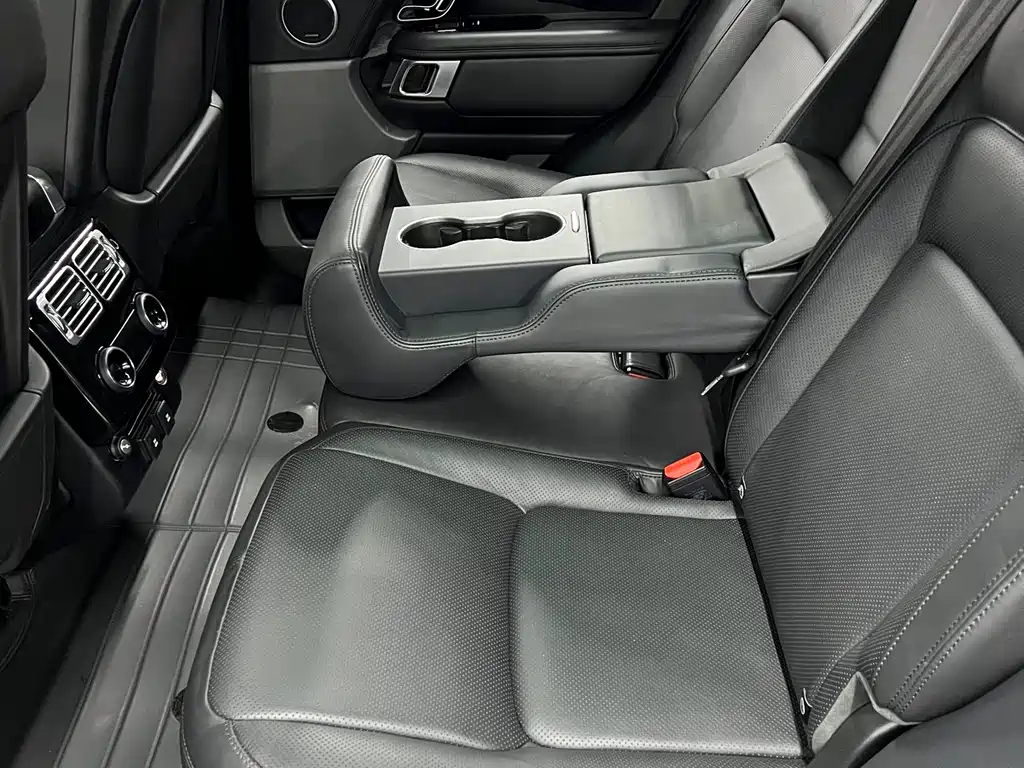 Land Rover Range Rover 2018 — фото 13