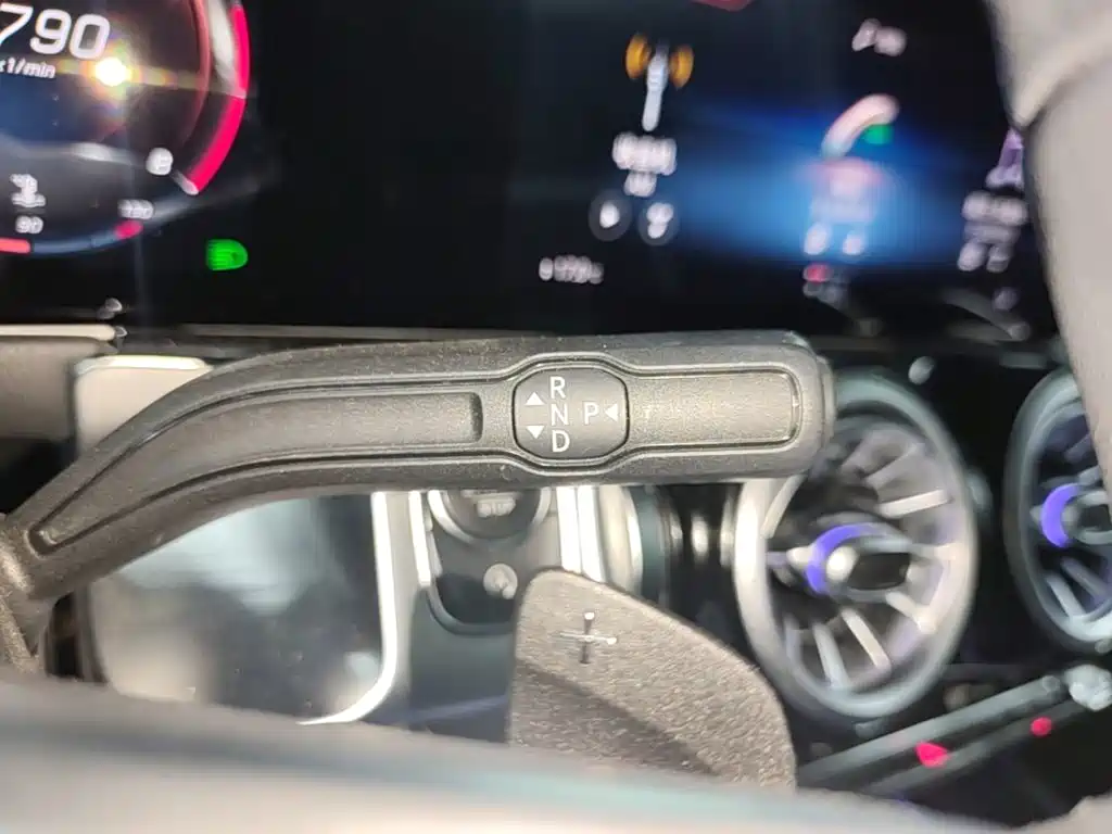 Mercedes-Benz GLB 2020 — фото 14