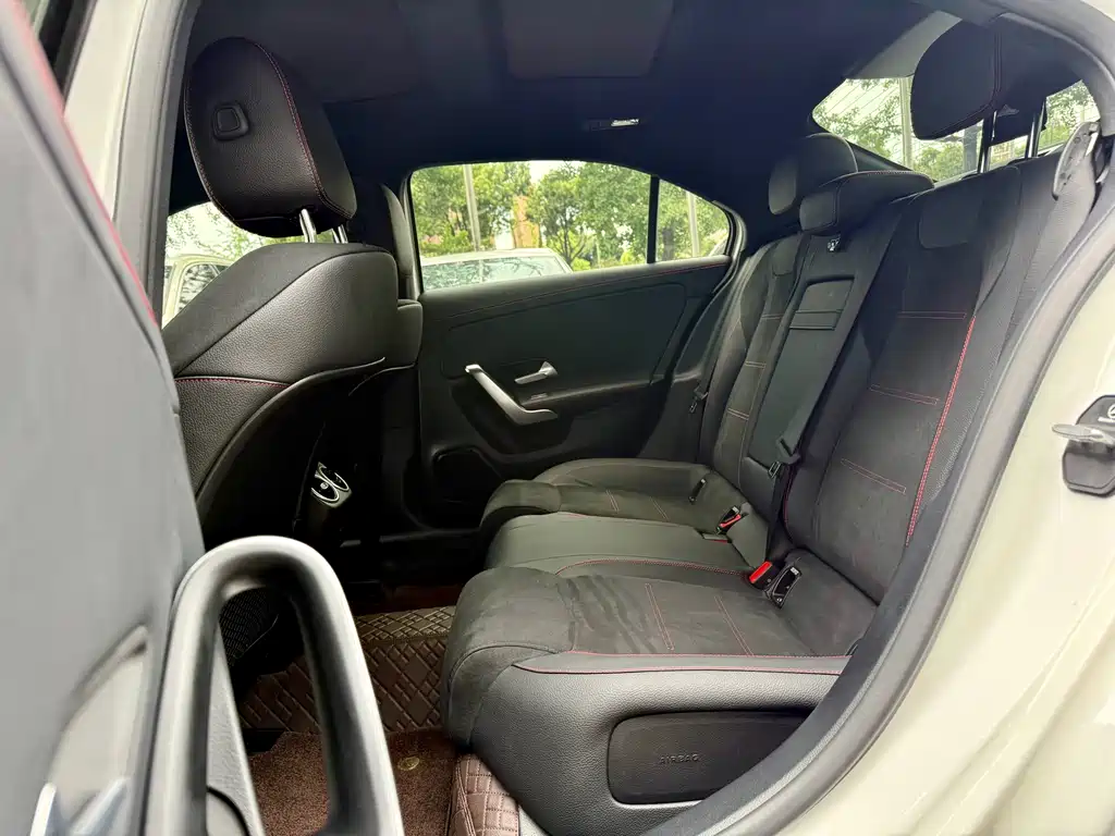 Mercedes-Benz A-Class 2025 — фото 20