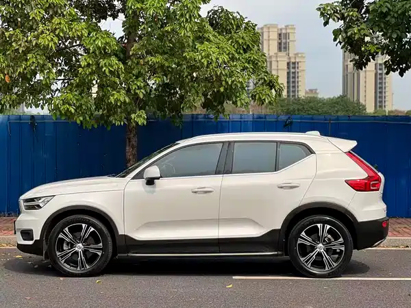 Volvo XC40 2020