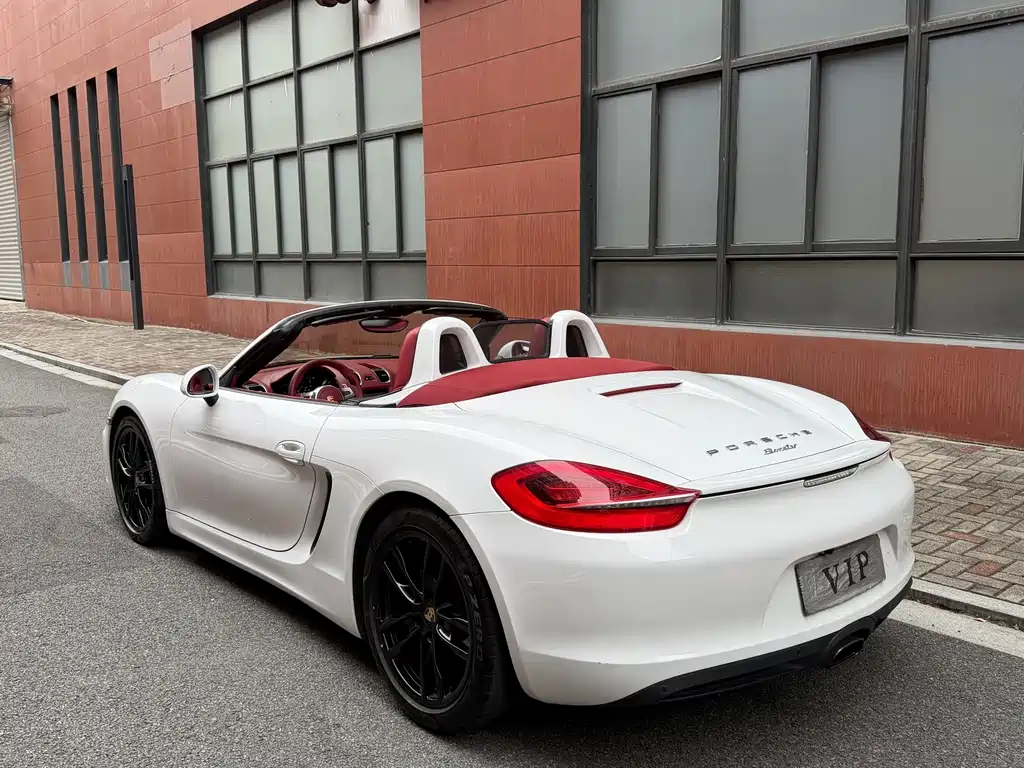 Porsche Boxster 2016 — фото 30