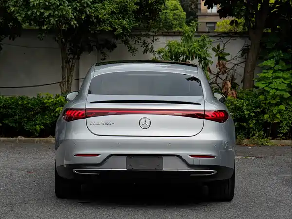 Mercedes-Benz EQS 2023