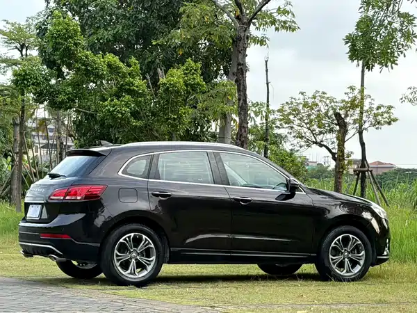 Borgward BX7 2019