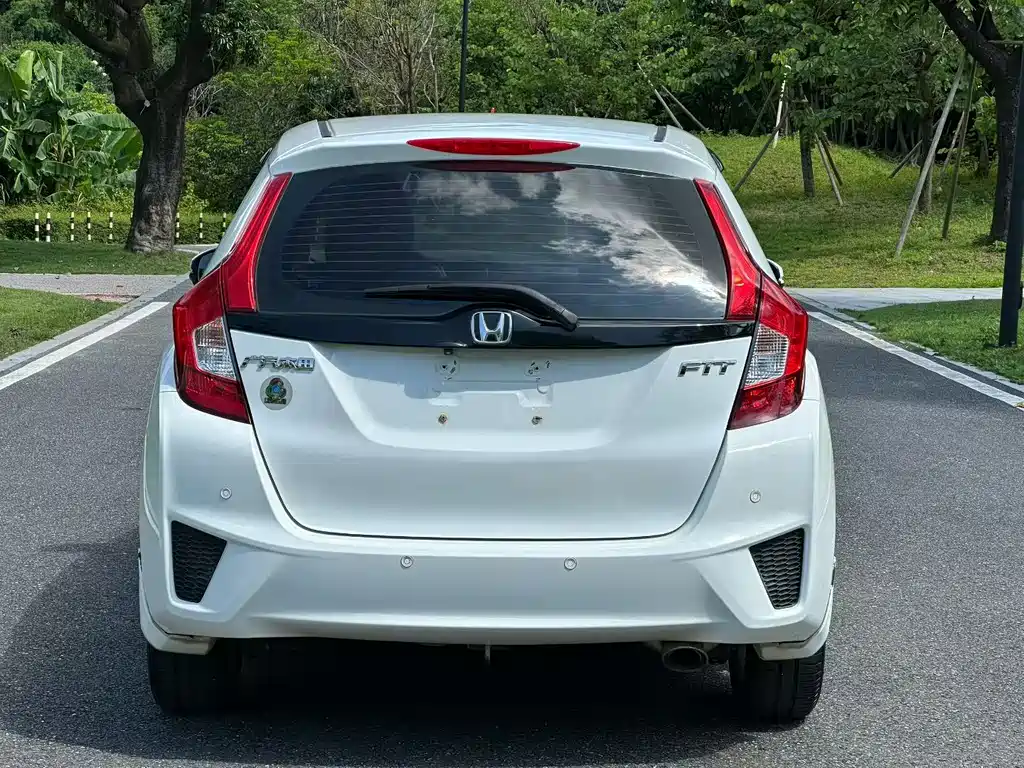 Honda Fit 2014 — фото 8