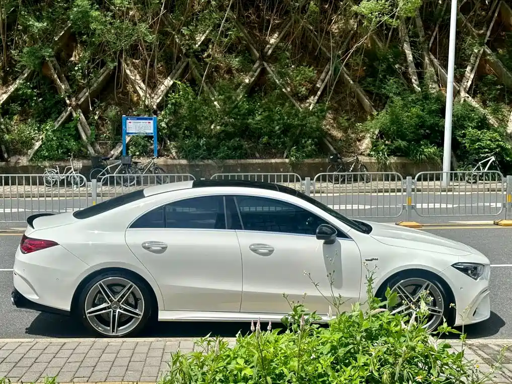 Mercedes-Benz CLA AMG 2022 — фото 8