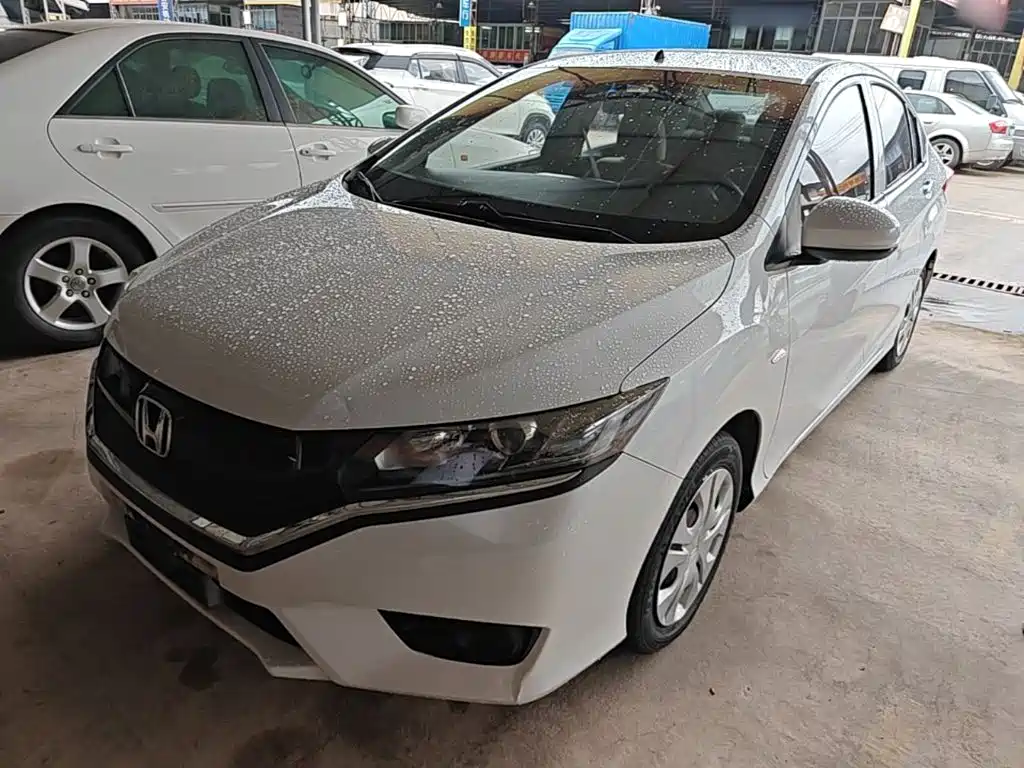 Honda Greiz 2018
