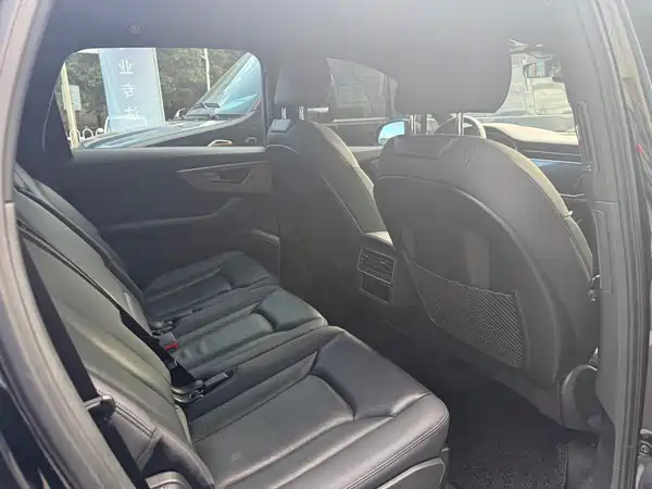 Audi Q7 2022
