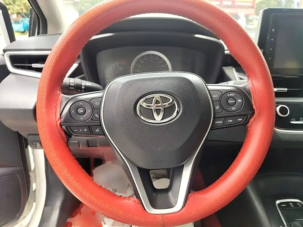 Toyota Corolla 2020 — фото 11