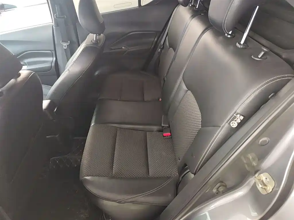 Nissan Kicks 2019 — фото 17