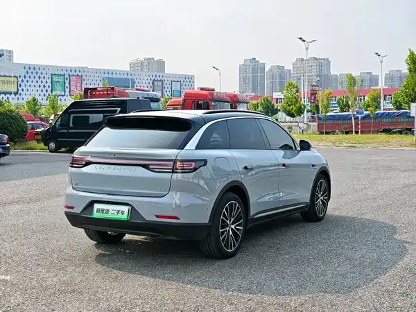 Leapmotor C11 2025