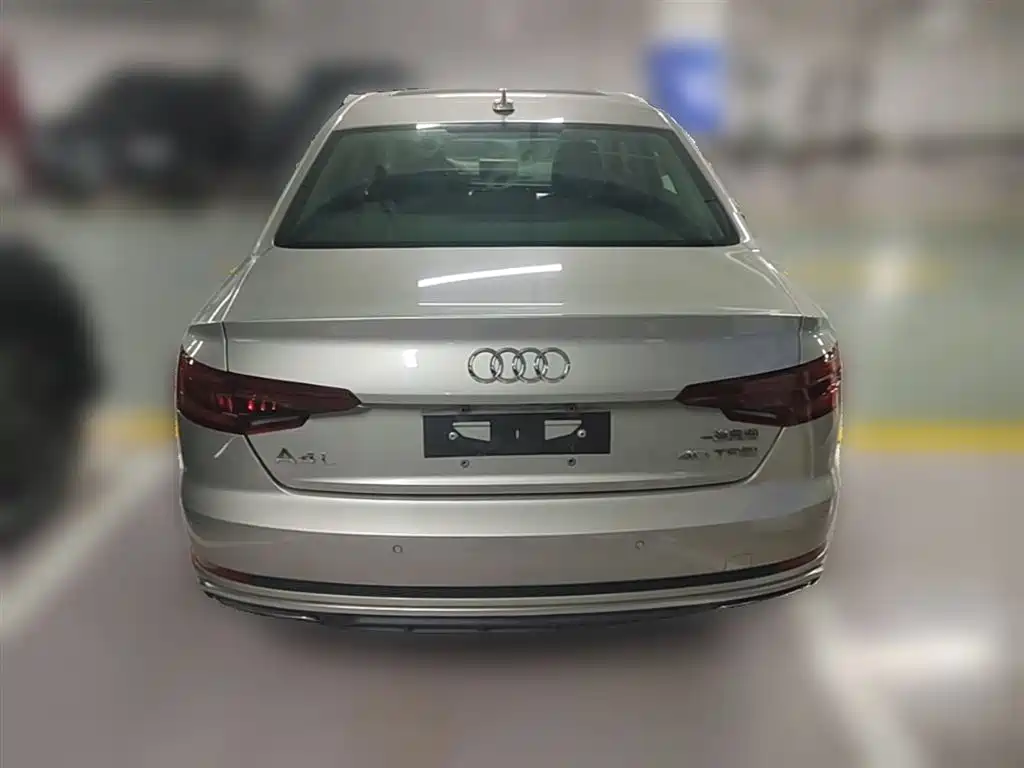 Audi A4L 2019 — фото 10