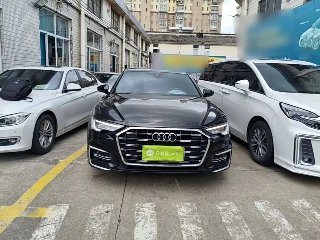 Audi A6L 2025