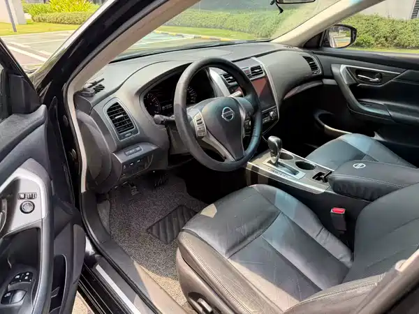 Nissan Teana 2013