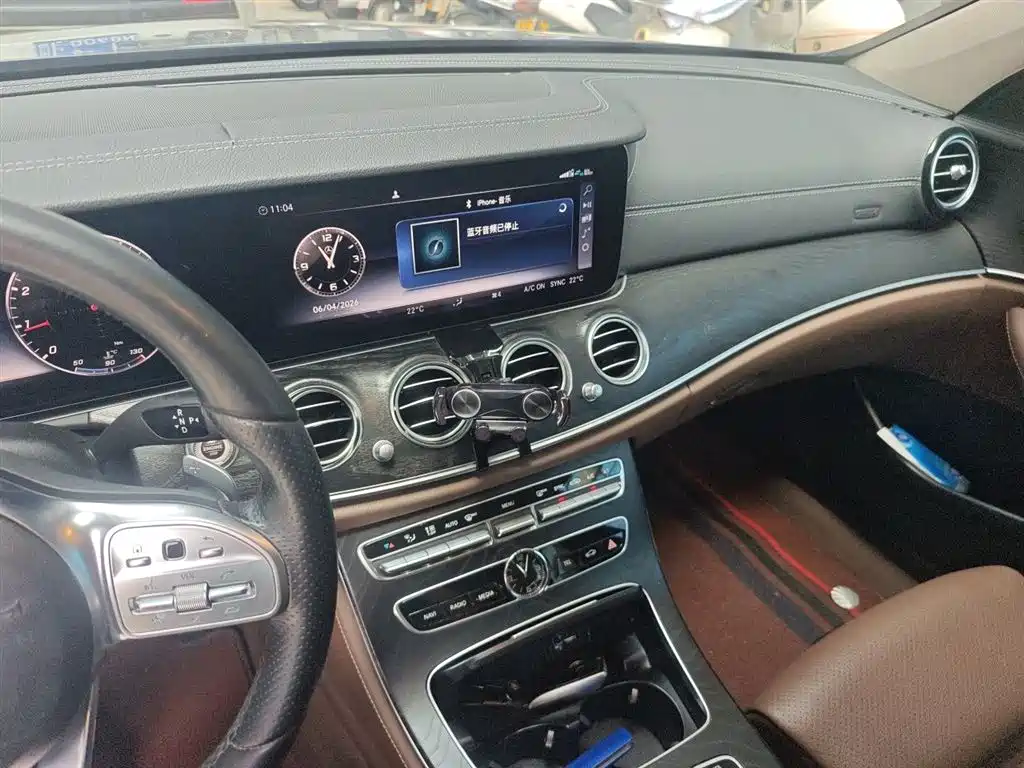 Mercedes-Benz E-Class 2019 — фото 10