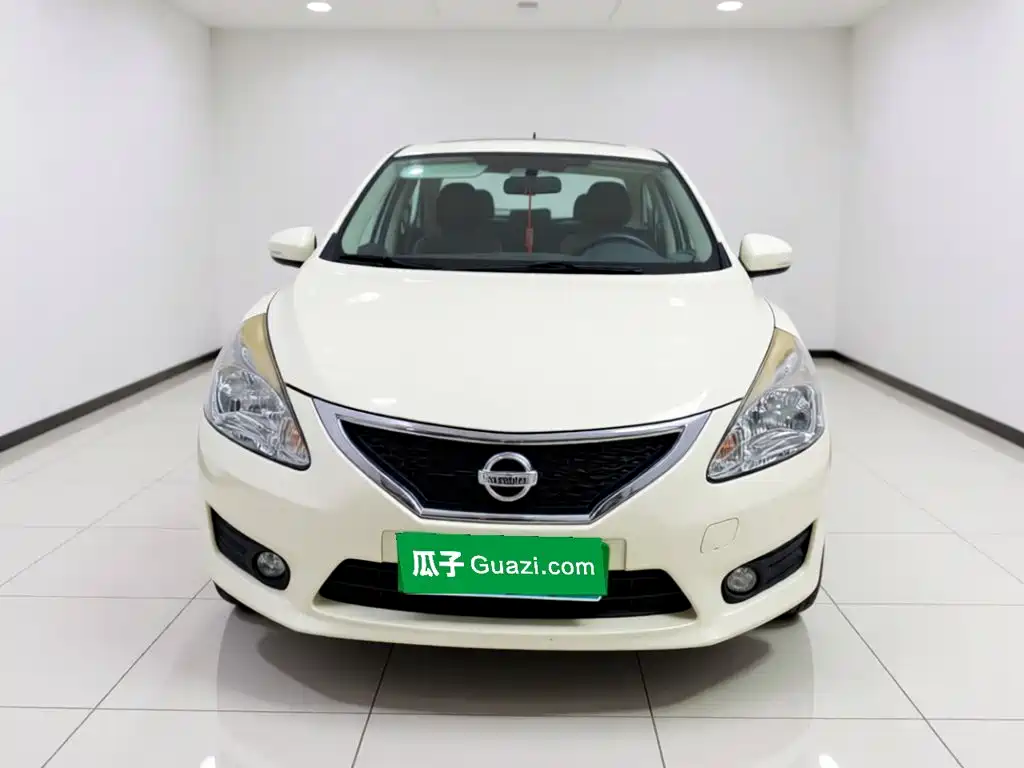 Nissan Tiida 2016 — фото 24