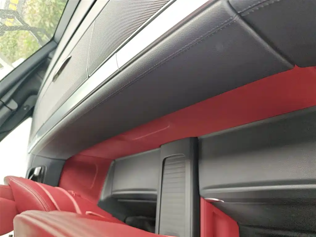 Mercedes-Benz SL-Class 2015 — фото 15
