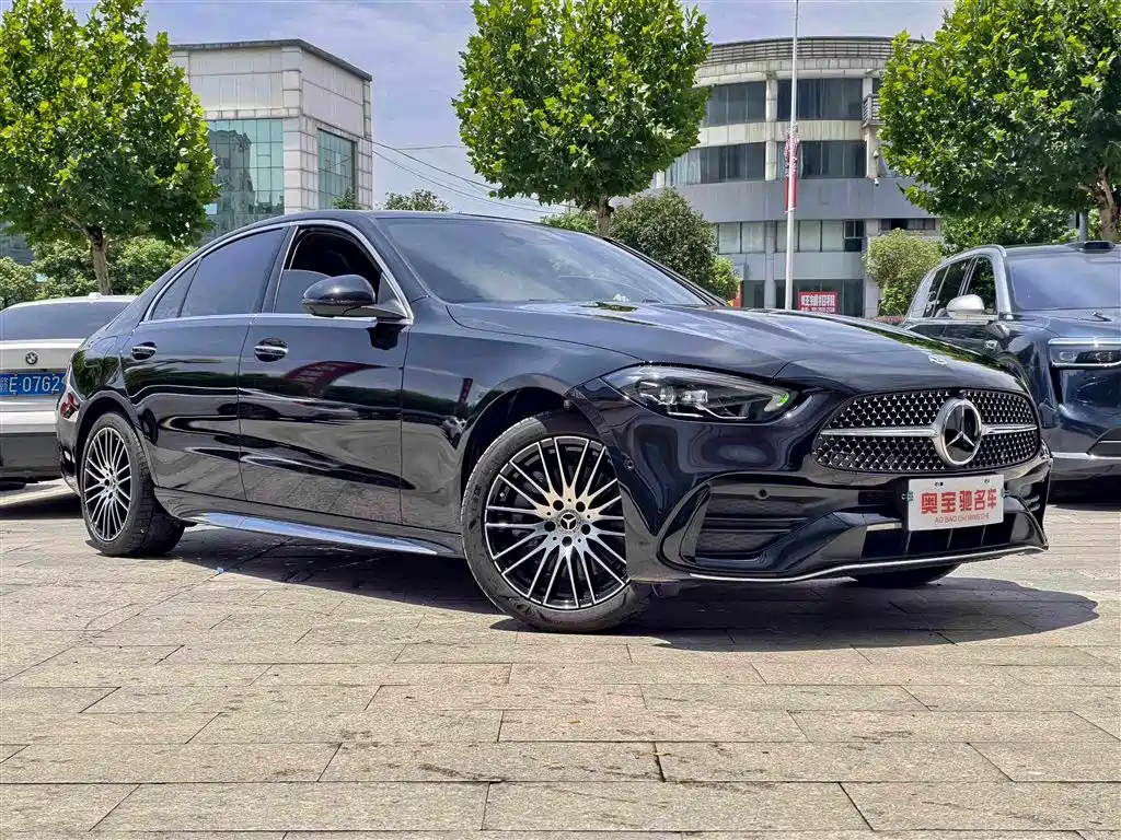 Mercedes-Benz C-Class 2026