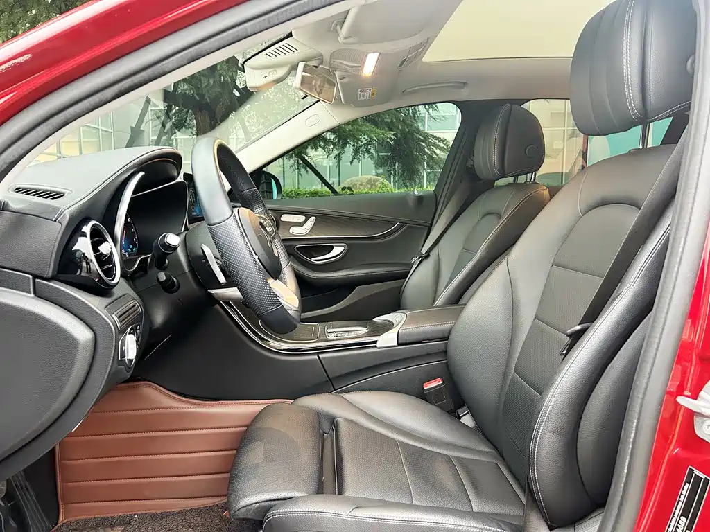 Mercedes-Benz C-Class 2020