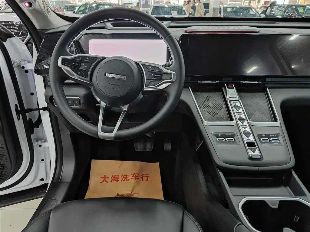 Haval Xiaolong MAX 2025 — фото 10