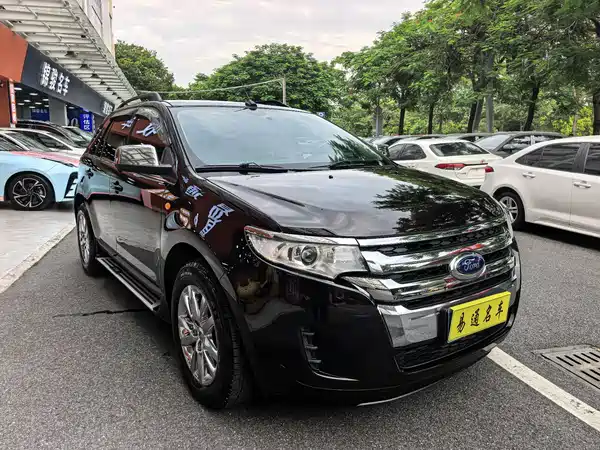 Ford Edge 2012