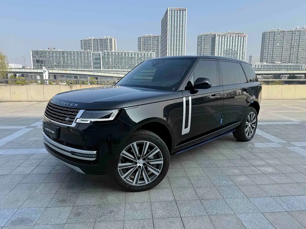 Land Rover Range Rover 2025 — фото 1