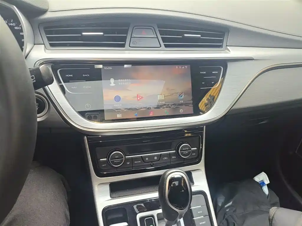Geely Emgrand GS 2020 — фото 13