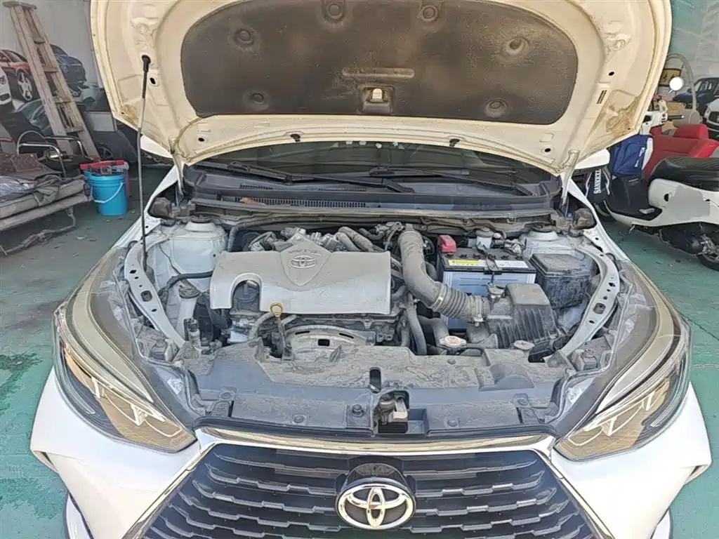 Toyota Yaris L 2020 — фото 20