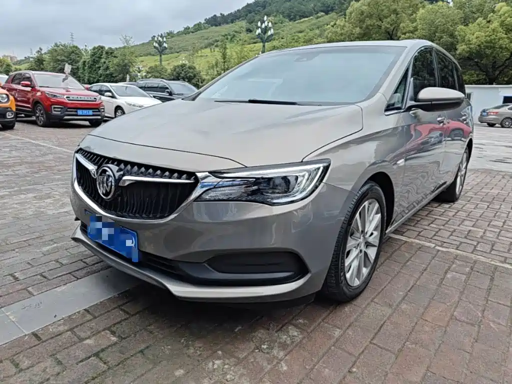 Buick GL6 2020